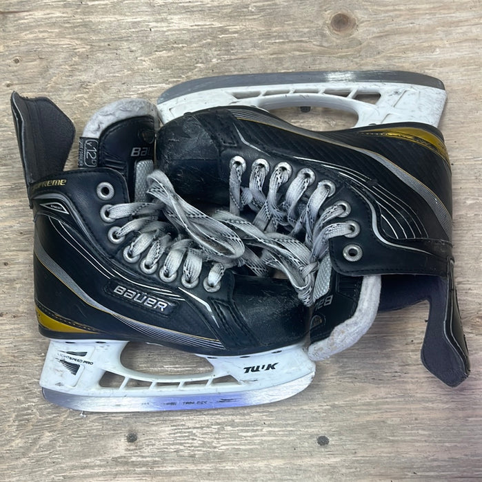 Used Bauer Supreme One60 Size 12 Youth Skates