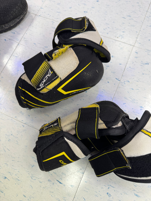 Used CCM Tacks Custom Pro Elbows Senior Small