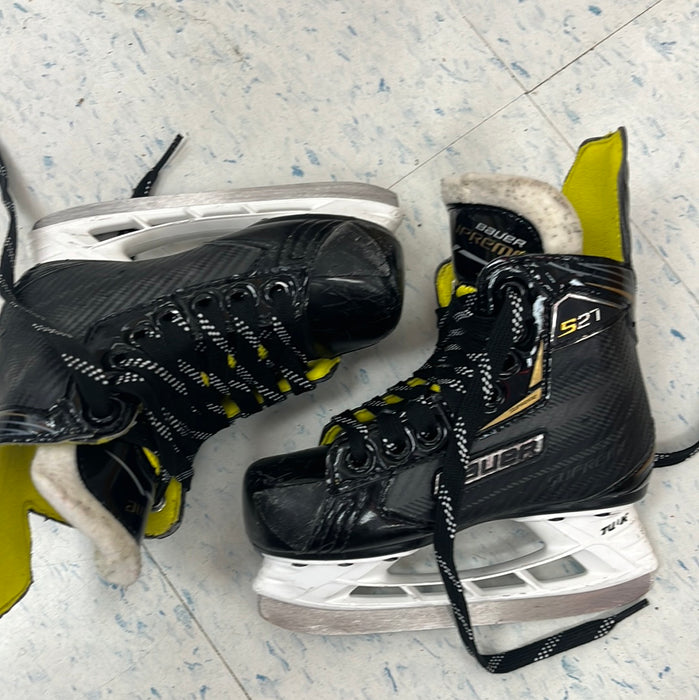 Used Bauer Supreme S27 Youth Player Skates size 10.5D