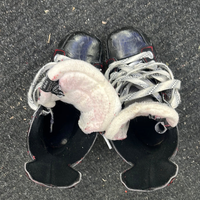 Used Bauer Vapor X500 Size 11 Youth Player Skates