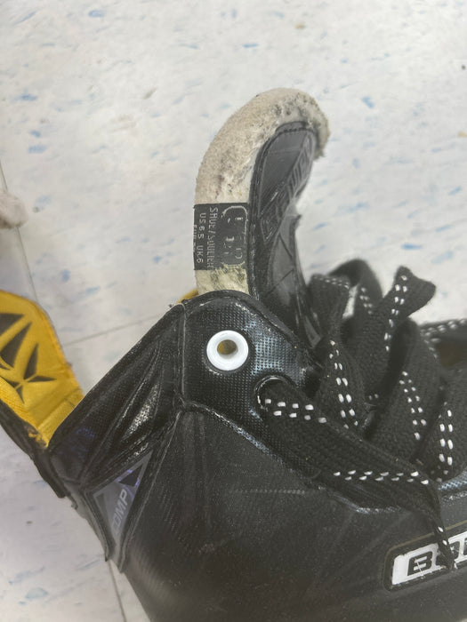 Used Bauer Supreme Comp Intermediate Player Skates