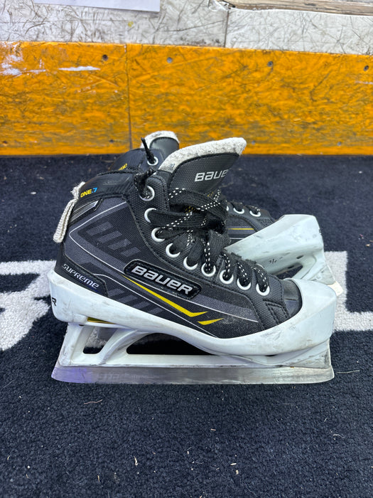 Used Bauer Supreme One.7 Size 3.5D Goal Skates