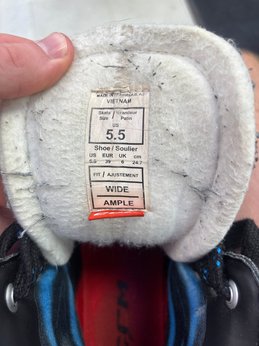 Used CCM JetSpeed FT670 Size 5.5 Wide Skates