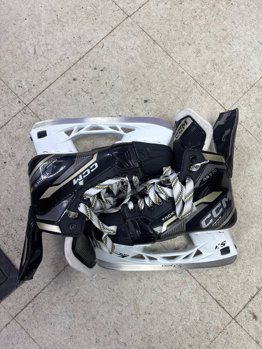 Demo CCM Tacks AS-570 Size 6.0EE Skates