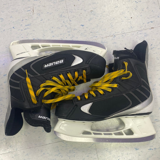Used Bauer 44 Size 9 R Skates