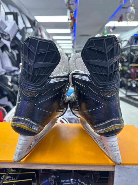 Used Bauer Supreme Matrix 3D Player Skates