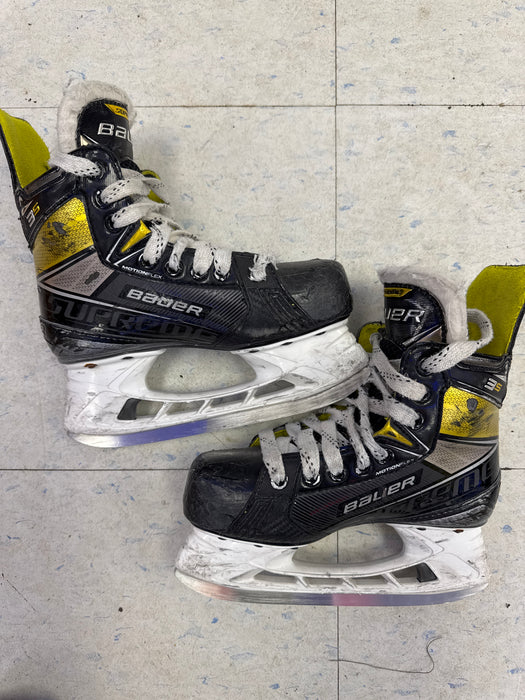 Used Bauer Supreme 3S 2.0 Player Skates