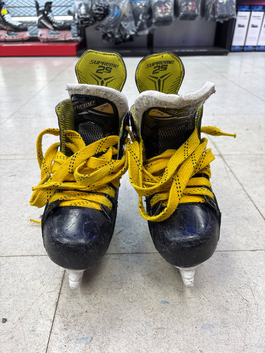 Used Bauer Supreme 2S Y13.0 Skate
