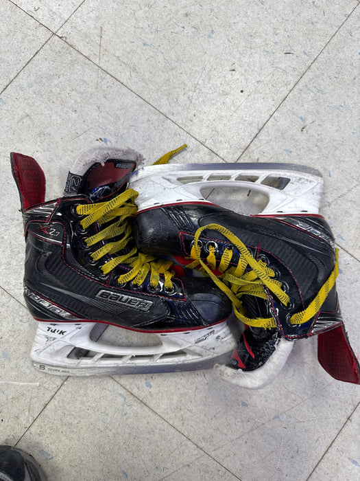 Used Bauer Vapor X2.7 Skates Size 2.5D