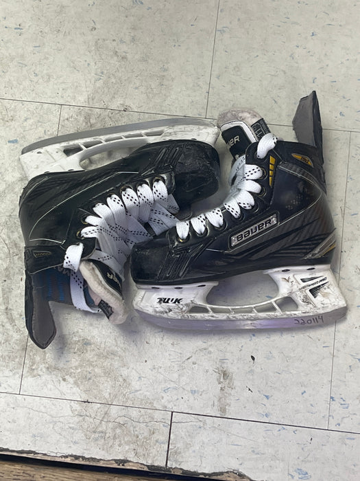 Used Bauer Supreme 190 Size 11 Youth Skates