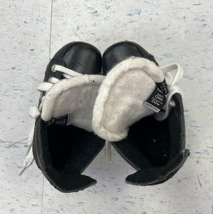 Used Bauer Nexus 22 Size 11 Youth Player Skates