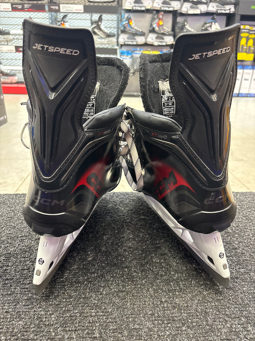 Used CCM JetSpeed FT880 Size 11.0R Skates