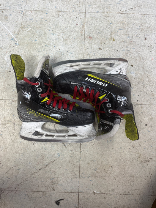 Used Bauer Vapor X4 Skates Size 3.0 D