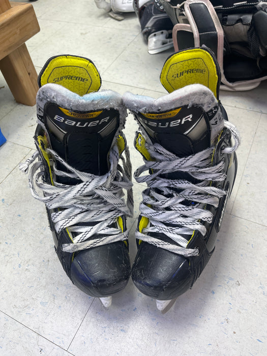 Used Bauer Supreme 3S Size 4.5 Skates