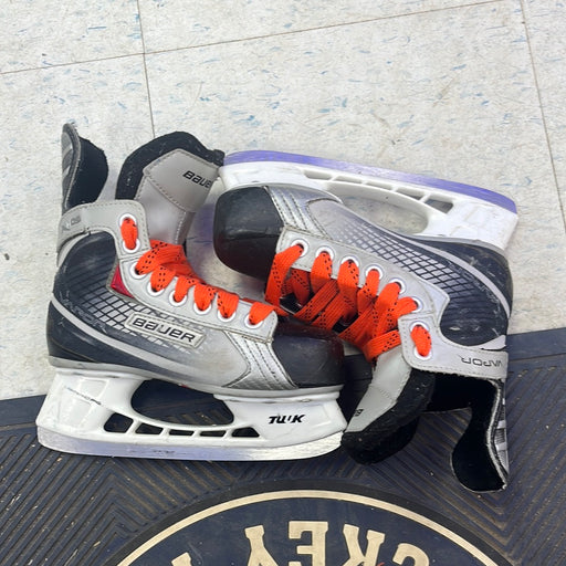 Used Bauer Vapor X:05 Size 13 Youth Skates