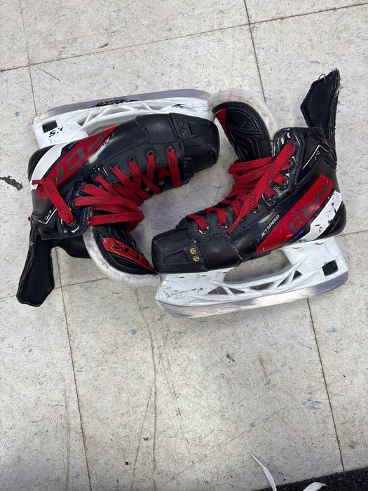 Used CCM Jetspeed FT670 Size 1.5 Regular Skate