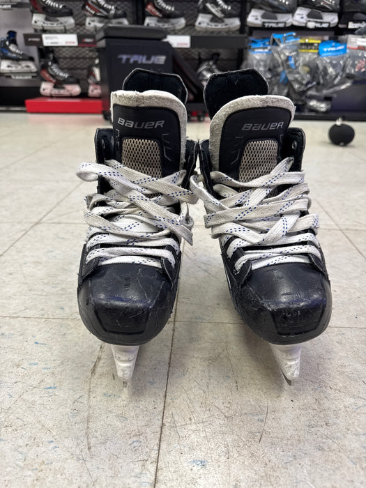 Used Bauer Supreme 160 Skates Size 4.5D