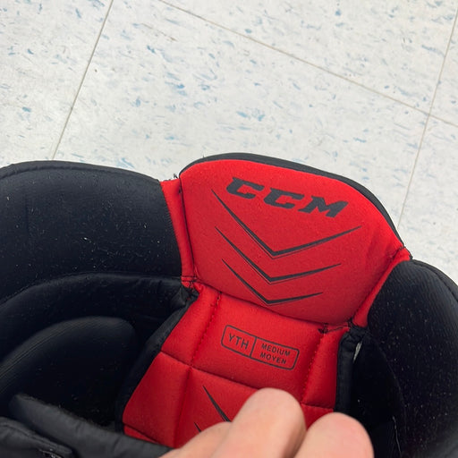 Used CCM Jetspeed QLT230 Youth Medium Player Pants