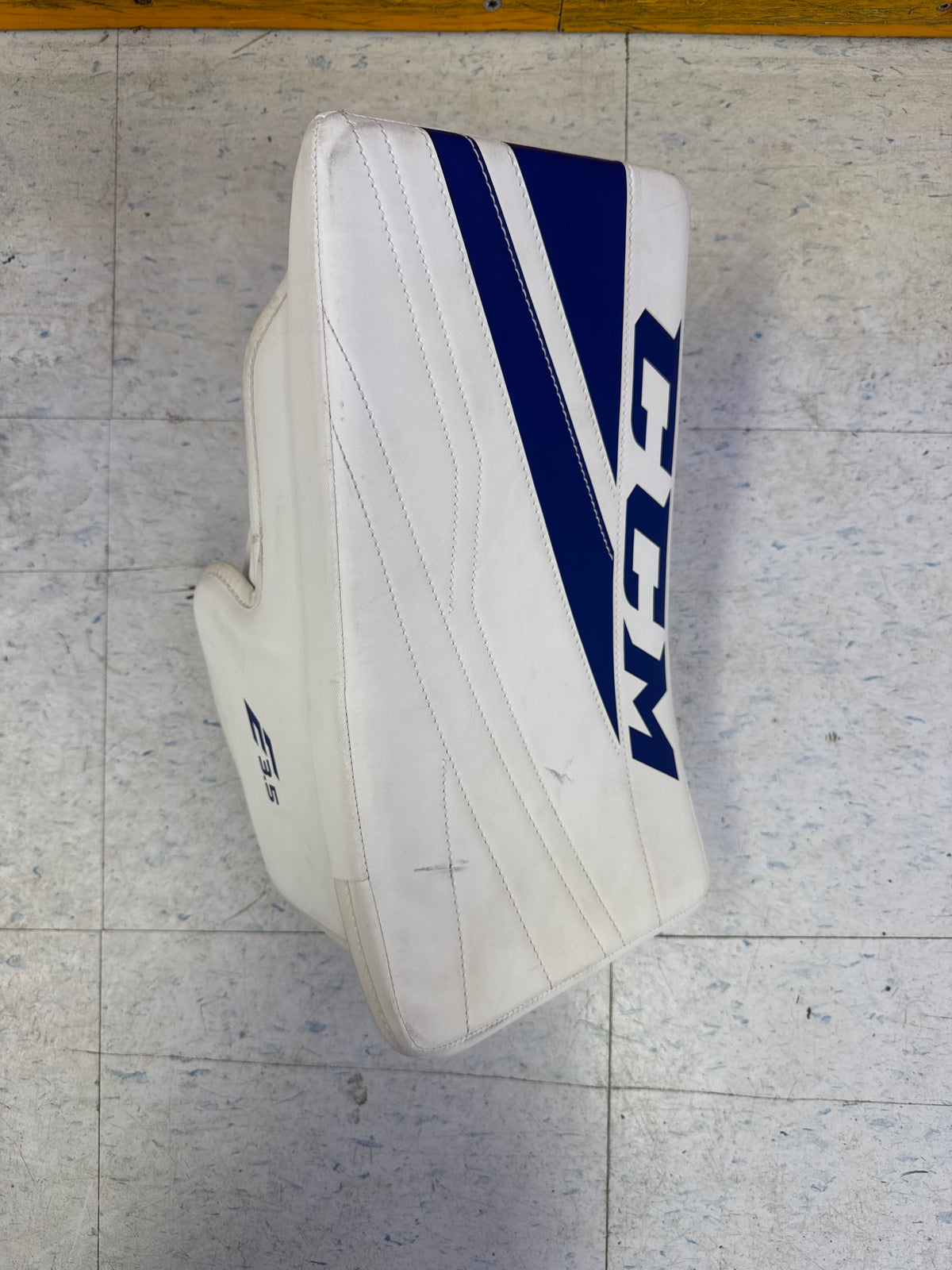Used CCM Eflex E3.5 Senior Blocker — Crow's Sports Hockey