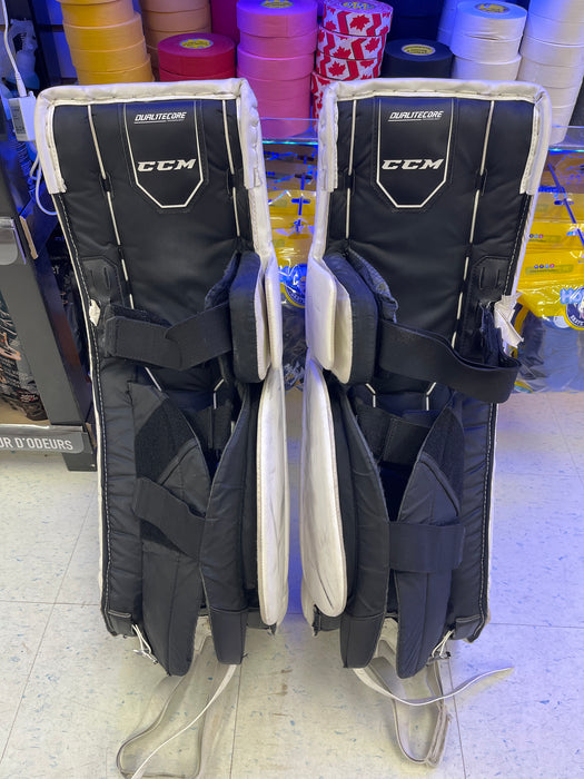 Used CCM E4.5 30+1 Used Goalie Leg Pads