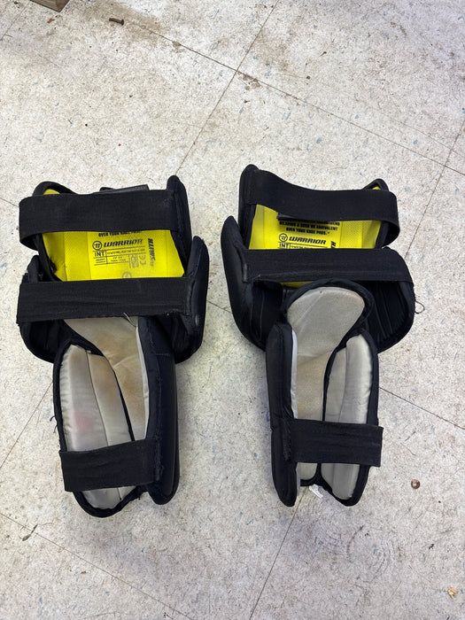 Used Warrior Ritual X3 E+ Intermediate Knee Guards