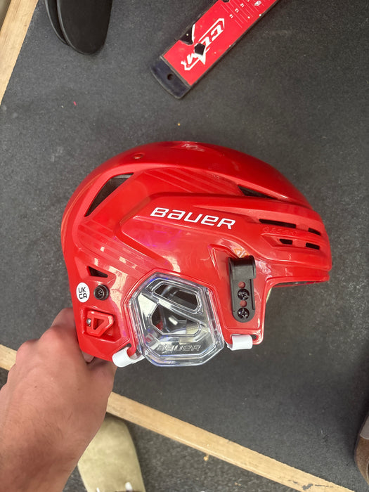 Used Bauer Reakt 85 Helmet Size Senior Medium
