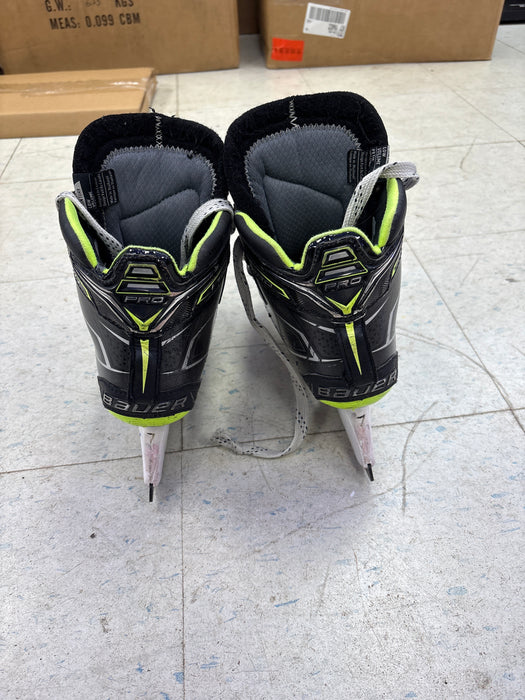 Used Bauer Pro Size 7.0 Fit 1 Goal Skate