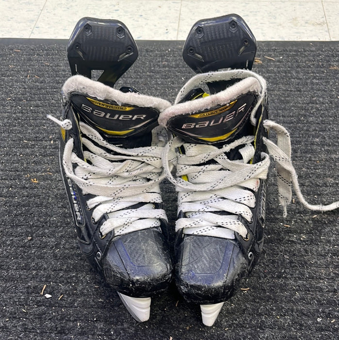 Used Bauer Supreme 3S Pro Size 3 Player Skates