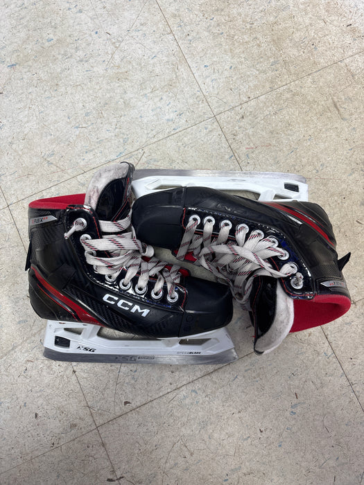 Used CCM EFlex 6.5 Size 3.0 Skates