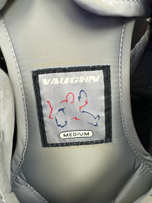 Used Vaughn Ventus LT68 Junior Medium Chest Protector