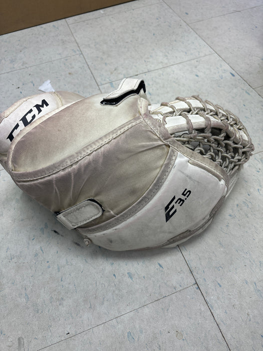 Used CCM E3.5 Junior Full Right Catcher