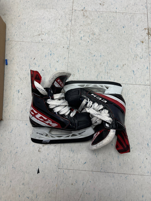 Used CCM JetSpeed FT4 Size 11 Youth Skates