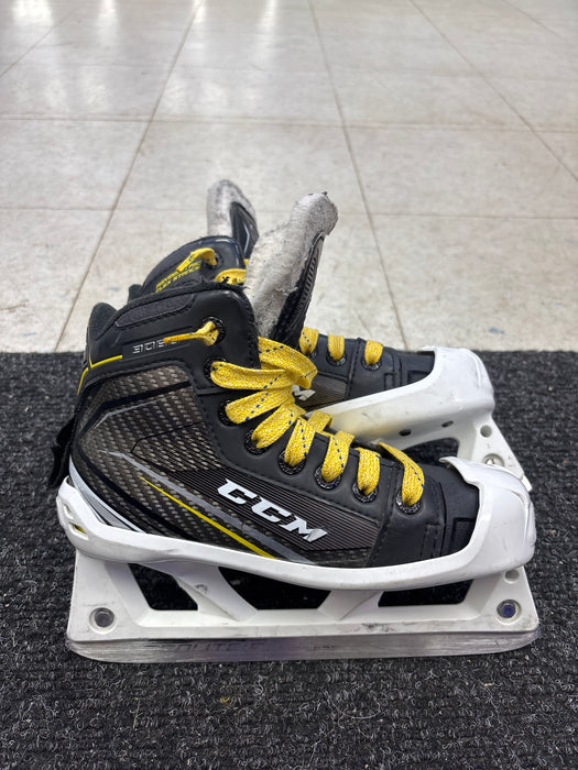 Used CCM Tacks 9060 Size 1.0D Goal Skates
