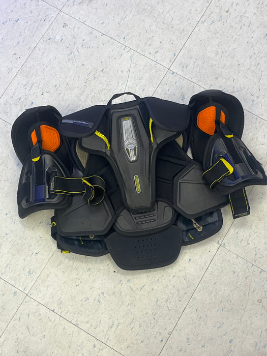 Used CCM Tacks AS-V Junior Medium Shoulder Pads