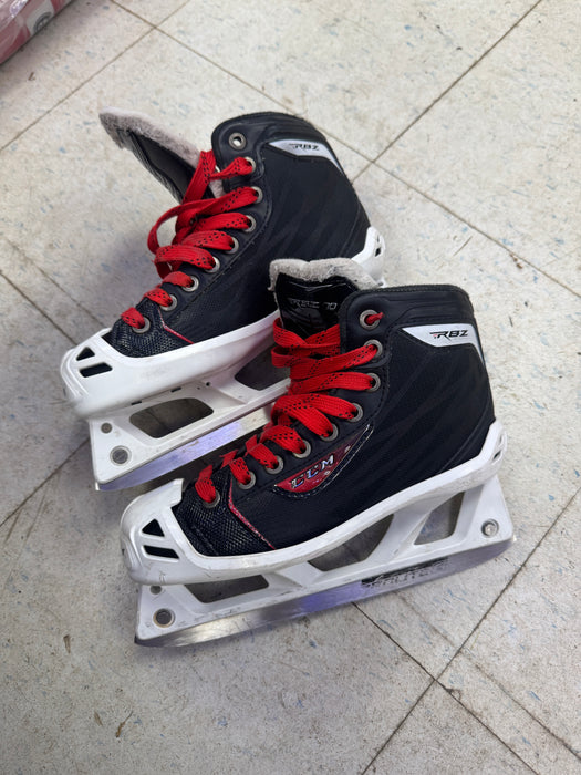 Used CCM RBZ 70 Goalie Skates Junior 2.5D