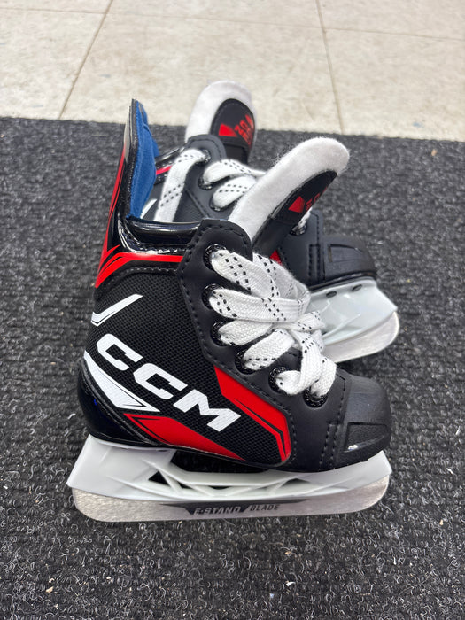 Used CCM Next Youth 7.0 Skate