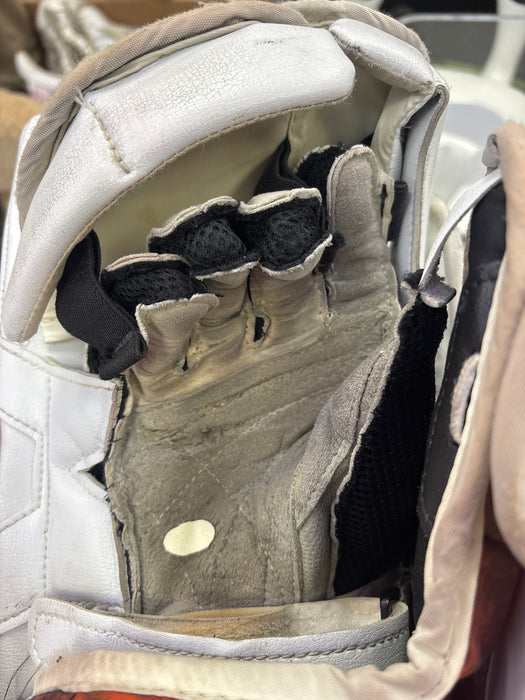 Used Vaughn Pro Carbon XR V7 Goal Blocker Senior