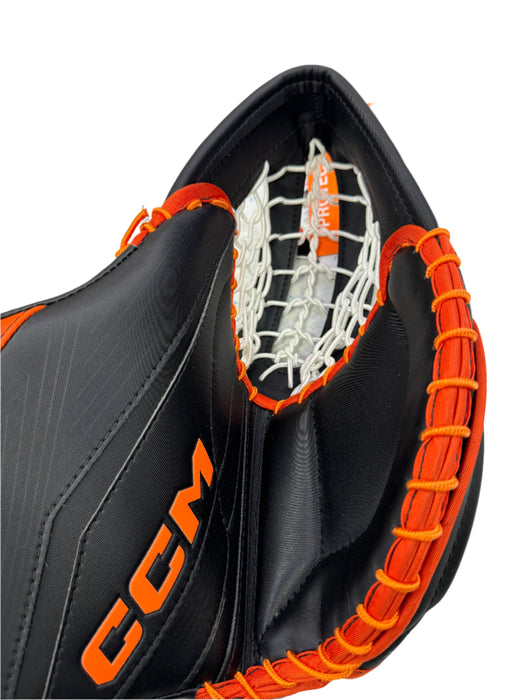 CCM Eflex 6 Pro Blocker & Catcher Set Intermediate