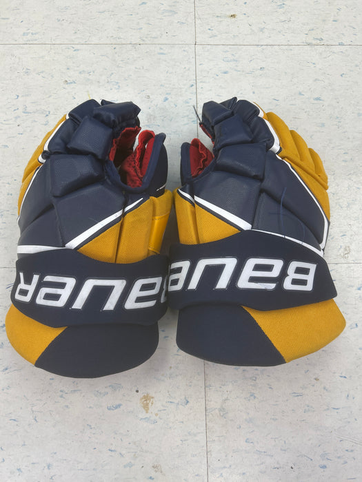 Used Bauer Vapor 3X Senior Player Gloves