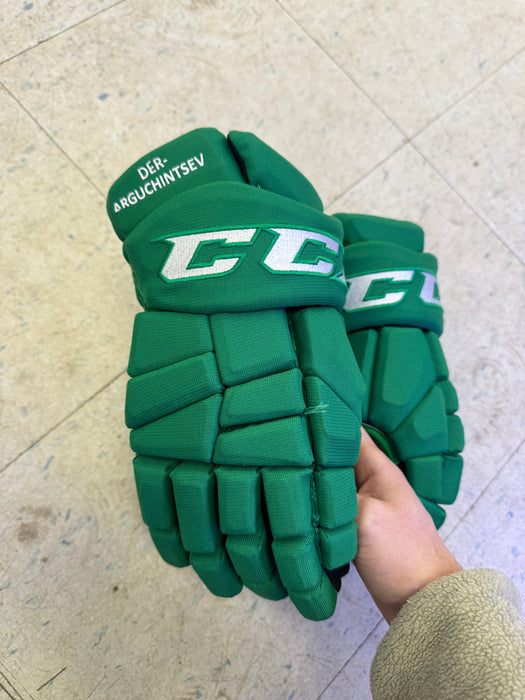 Toronto Maples Leafs Pro Stock CCM 13” Gloves - Der-Arguchintsev