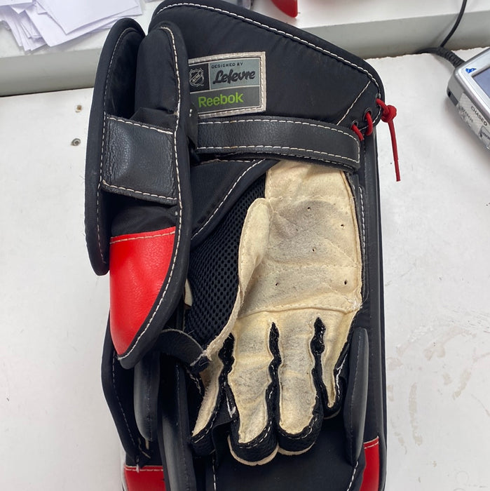 Used Reebok 9000 Senior Blocker