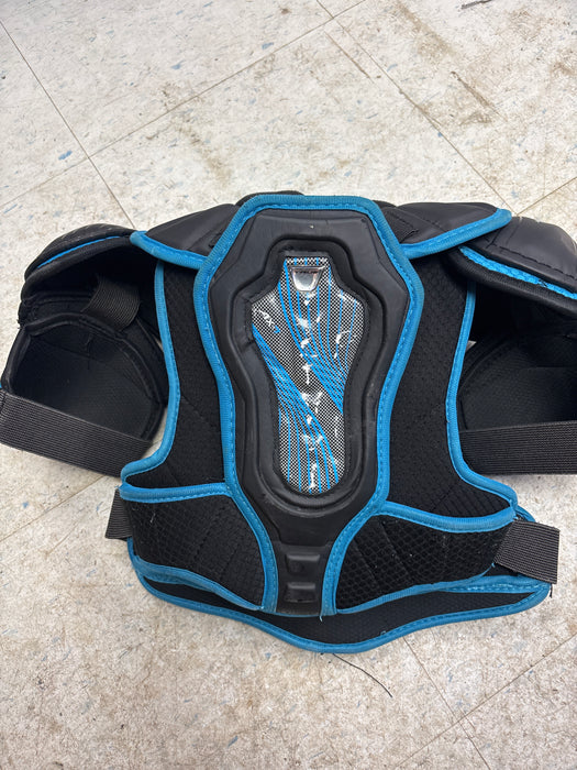 Used True AX7 Junior Medium Shoulder Pad