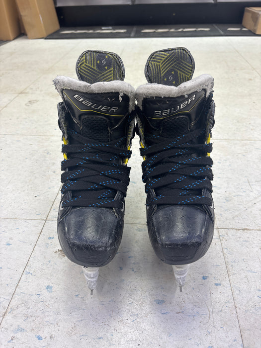 Used Bauer Supreme M40 Junior 2.5 EE