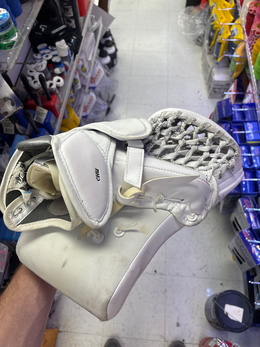 Used Bauer Vapor Hyperlite 2 Vapor 90 Senior Catcher