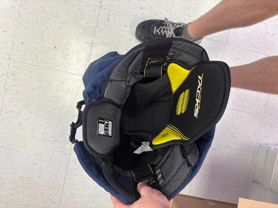 Used CCM Super Tacks Oshawa Generals Pro Stock Senior Medium Girdle