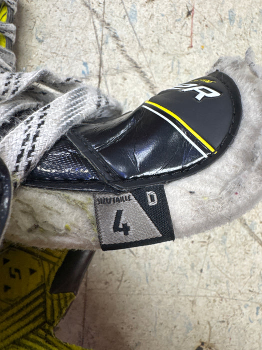 Used Bauer Supreme M30 Size 4.0D Skates