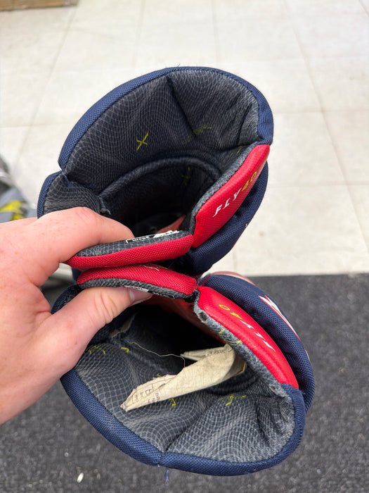 Used Bauer Vapor Fly 40 12” Gloves