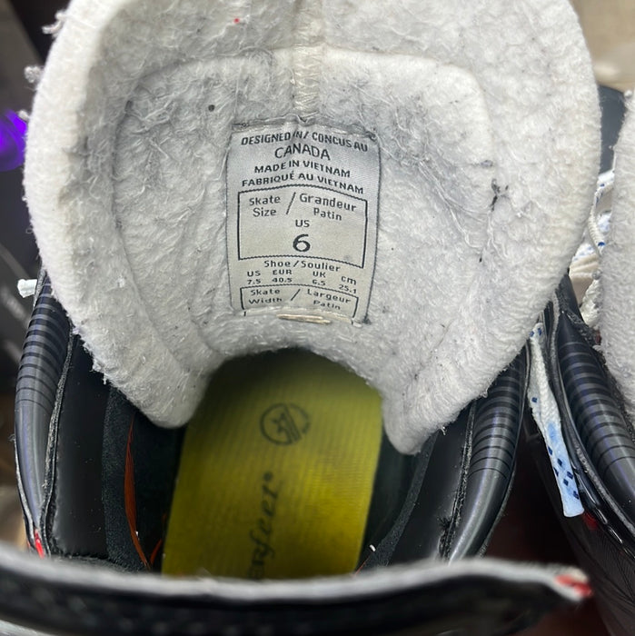 Used CCM JetSpeed FT390 Size 6 Player Skates