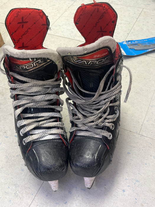 Used Bauer Vapor X3.7 Size 4 Skates