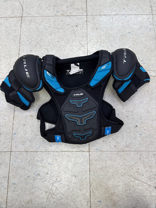Used True XC9 Junior Small Shoulder Pad